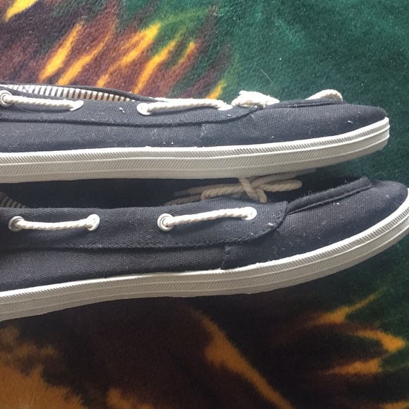 Slip-On ‘Dock’ Shoes - Picture 3 of 6